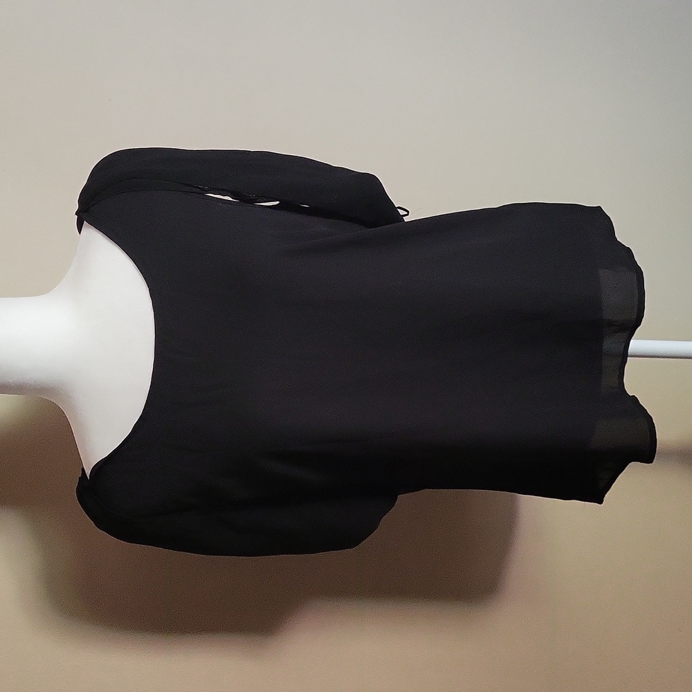 New Lulumari Top